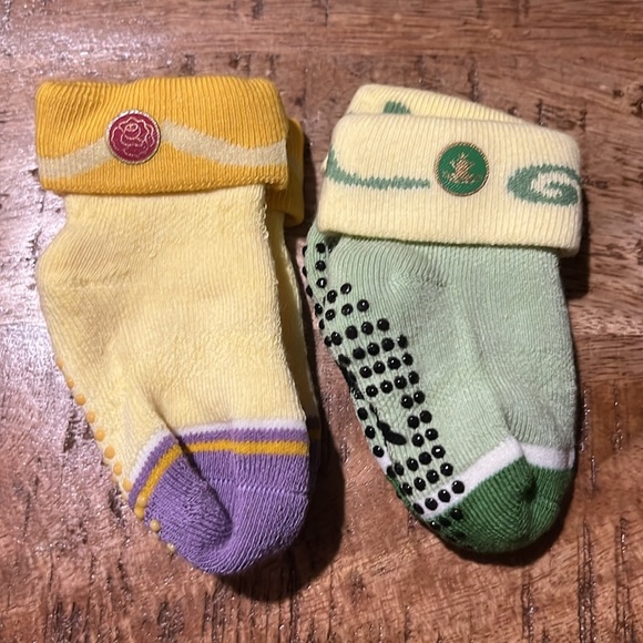 NWT Adorable Baby Disney Bombas 6 pair set in magnetic gift box - Picture 7 of 11